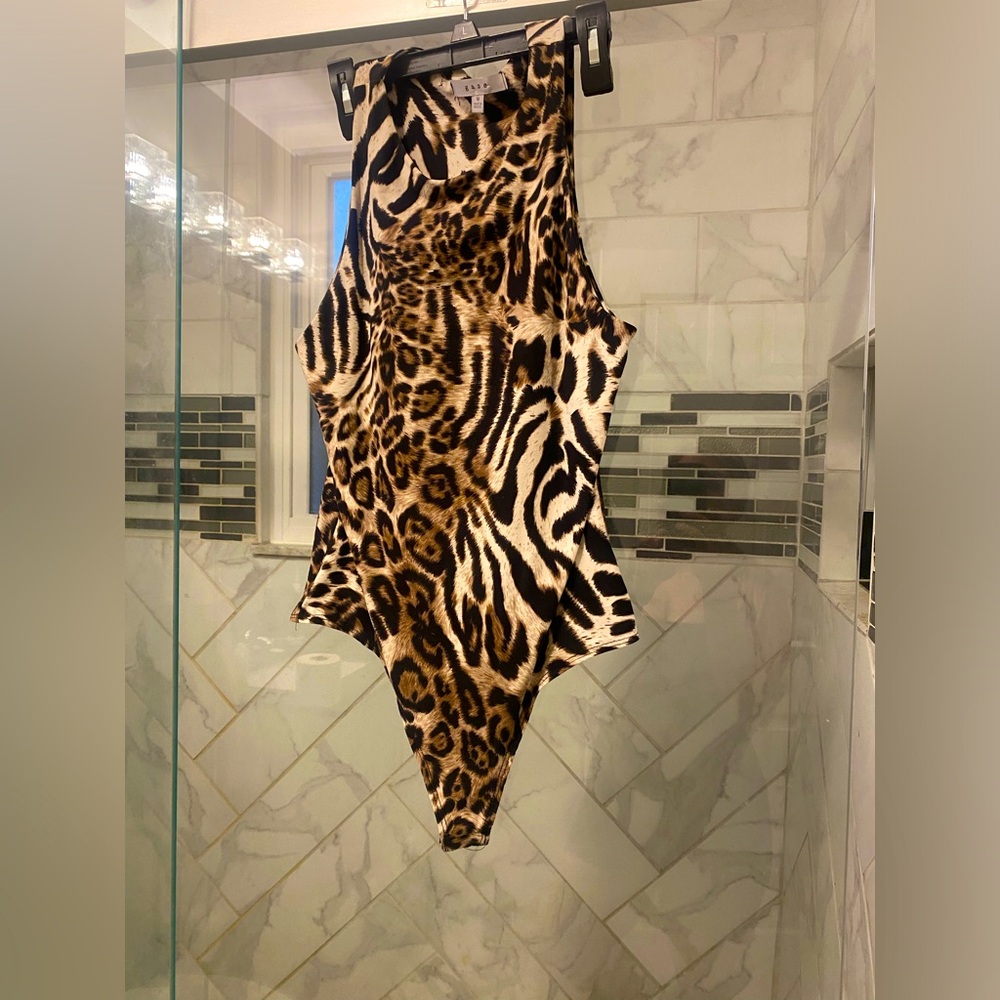 Stylish‎ Leopard Bodysuit